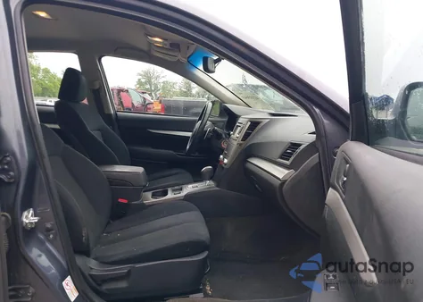 2014 Subaru Legacy 2.5I Premium from USA, damaged, VIN 4S3BMCC66E3007684